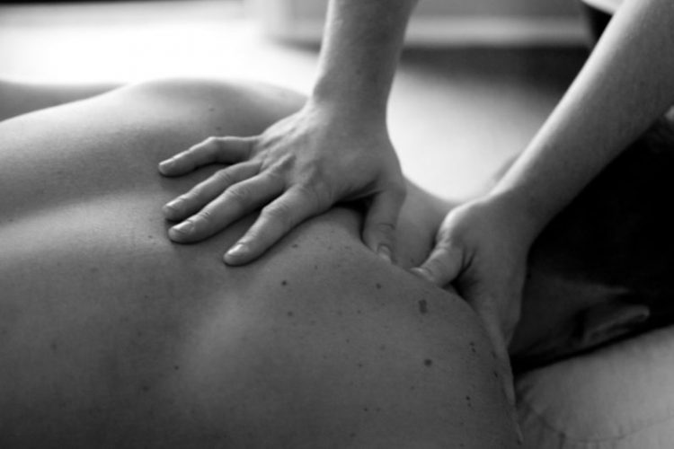 Massage_fysioterapi